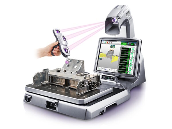 KEYENCE 卓上型三次元測定機 KEYENCE 卓上型三次元測定機